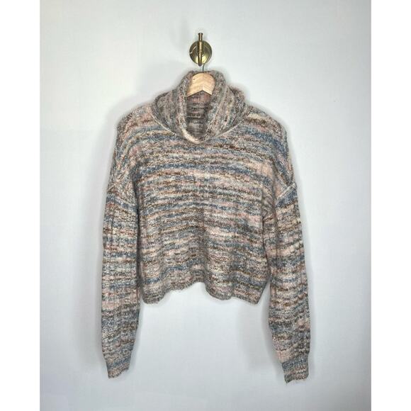 American Eagle Knit Turtleneck Cropped Sweater Pastel - Picture 1 of 4